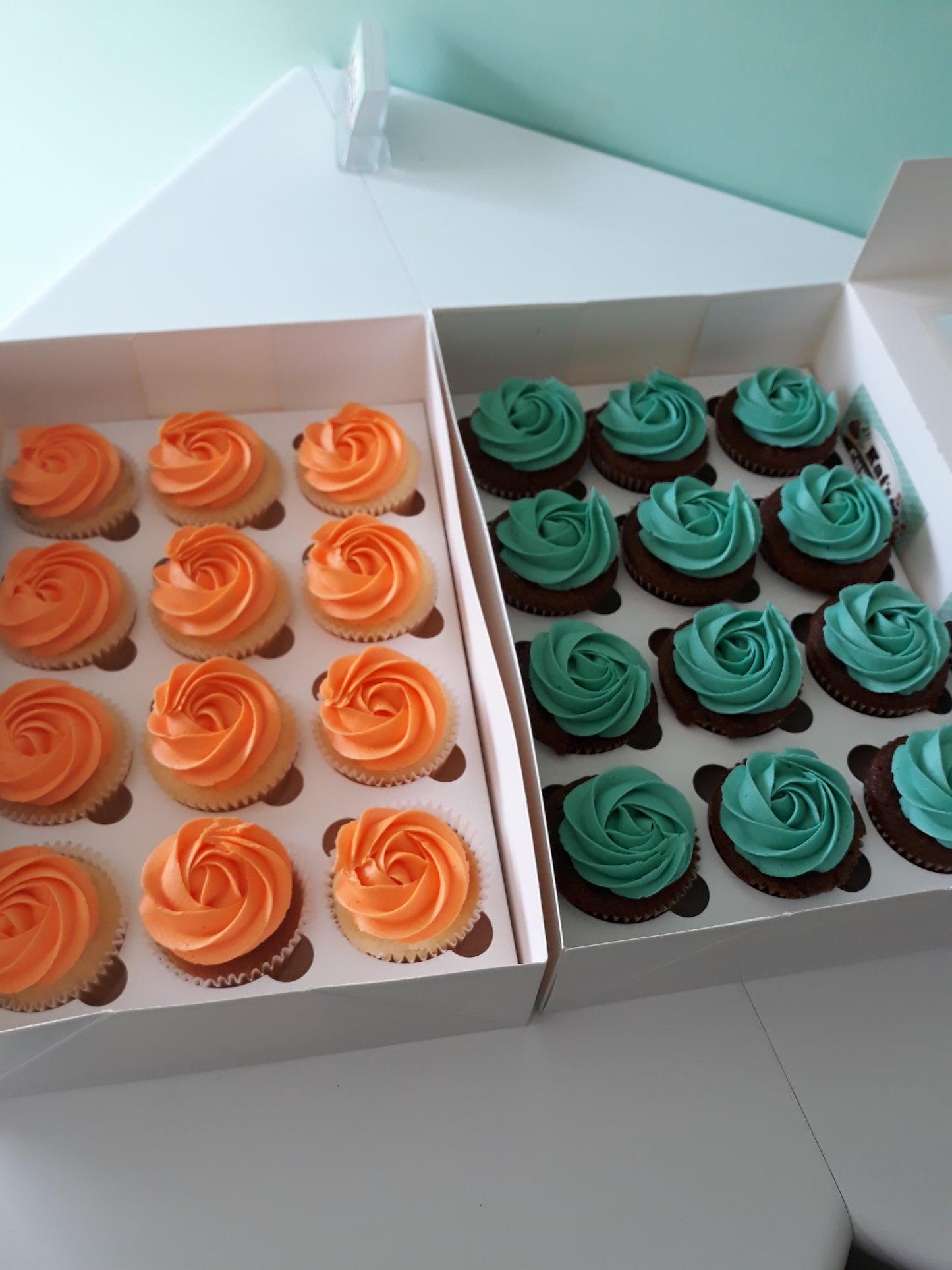 Custom Cupcakes Coloured