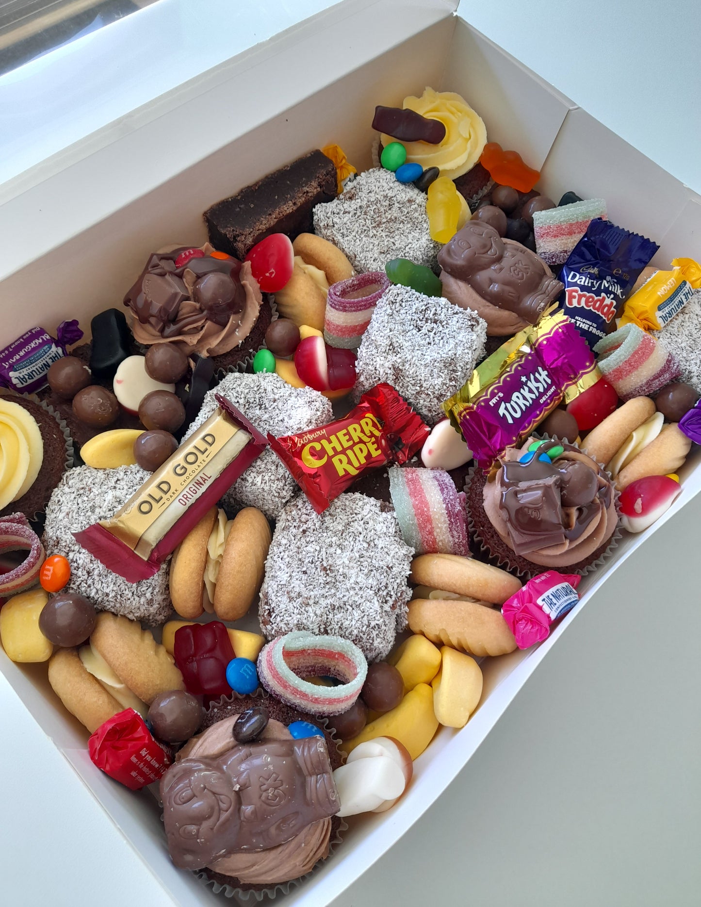 Dessert Box