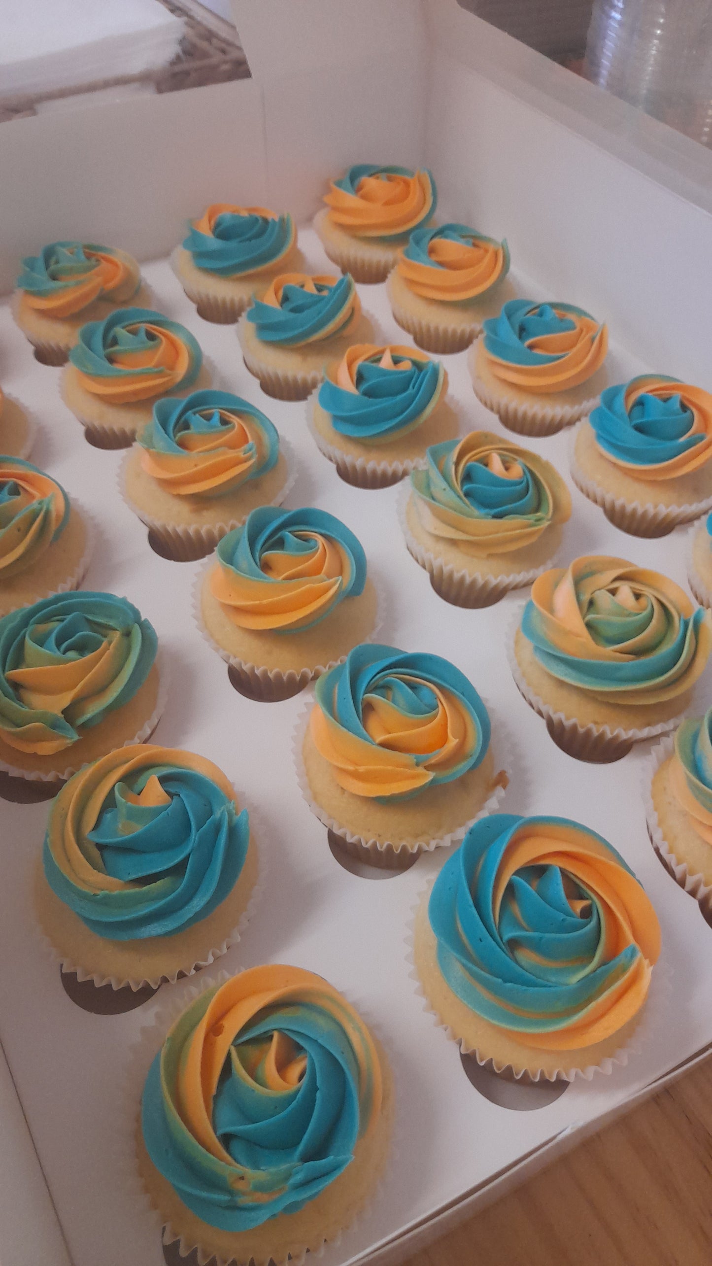 Custom Cupcakes 2 toned