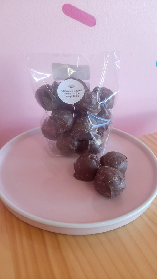 edible cookie dough, chocolate, ball