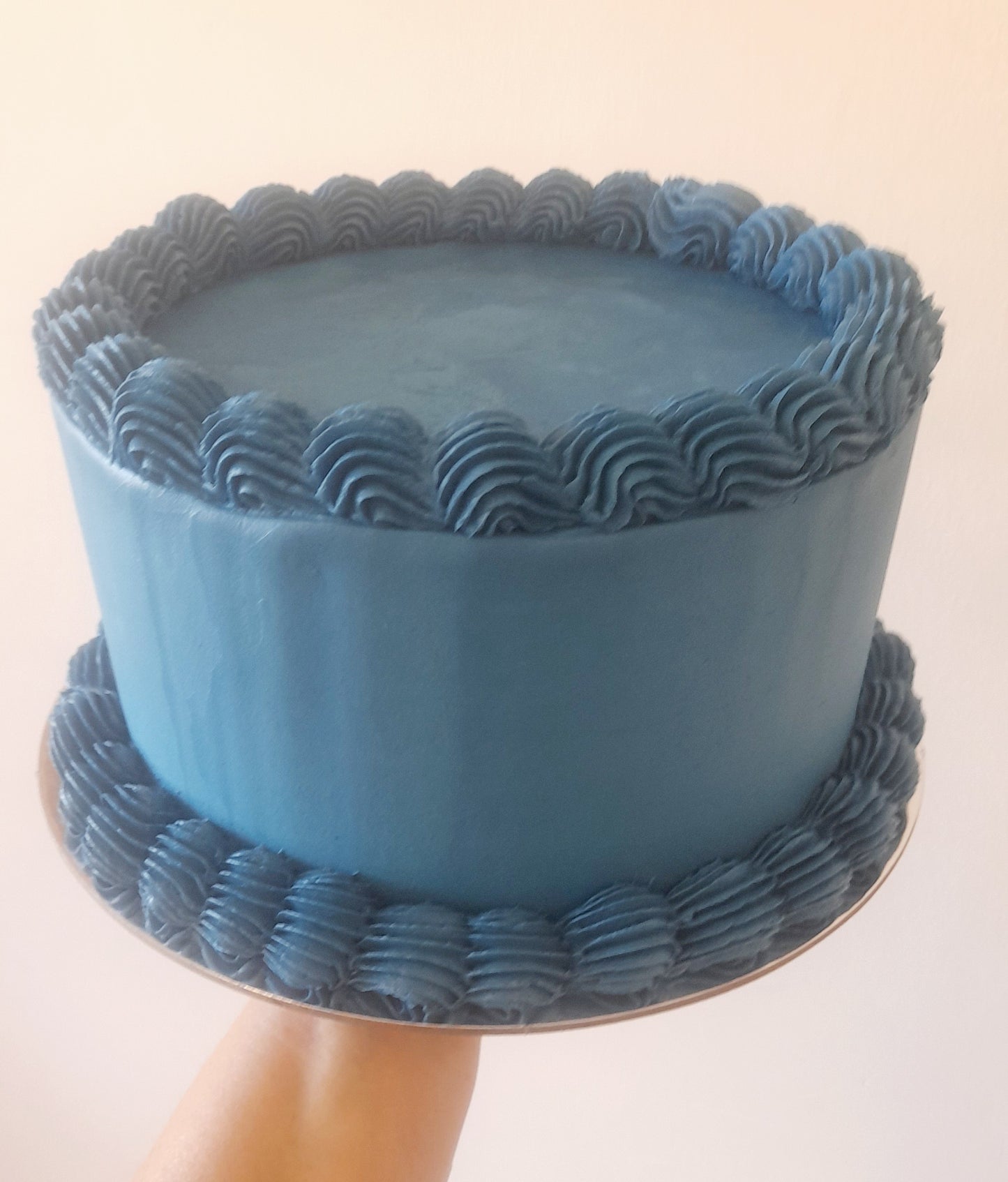 CELEBRATION CAKES Decorate your own